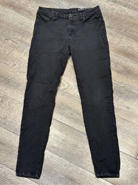 BlankNYC Spray-on Jeans Black Denim Size 29